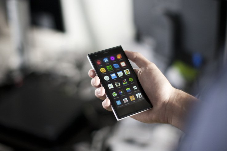 Android Alternatifi Sailfish OS Geliyor